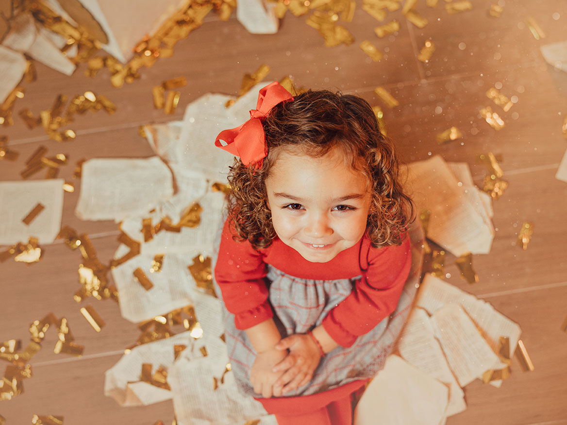 Sesión navideña en Córdoba con decoración exclusiva y estilo acogedor